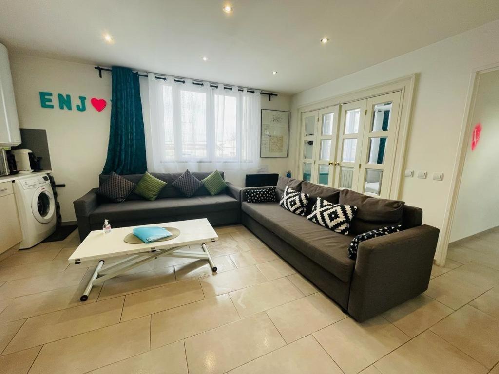 אוברווילייה New Flat Near Paris-Stade De France מראה חיצוני תמונה